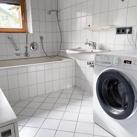 Prázdninový dům Mit Garten Fuer Bis Zu 6 Personen Rosenheim