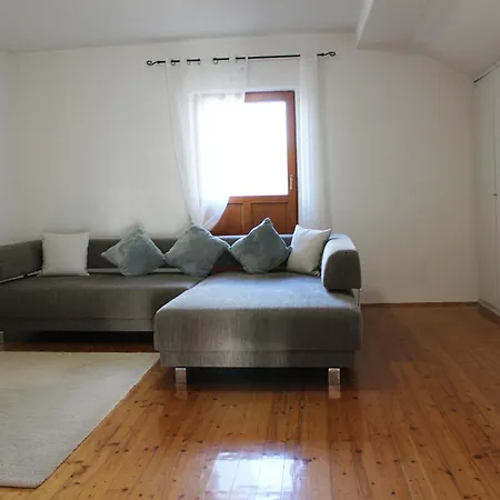 Holiday home Mit Garten Fuer Bis Zu 6 Personen