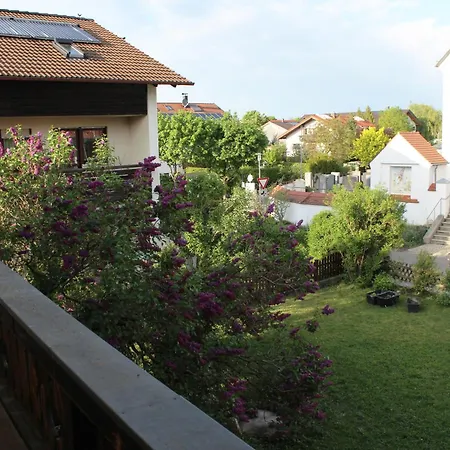Holiday home Mit Garten Fuer Bis Zu 6 Personen Rosenheim